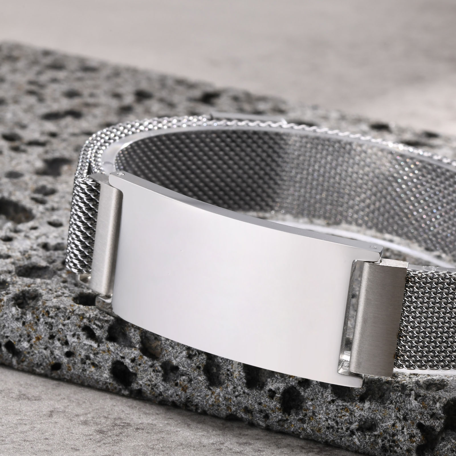 Klobige magnetische Mesh-Armbä – Mesh Strap Metal Bewertung und Preis